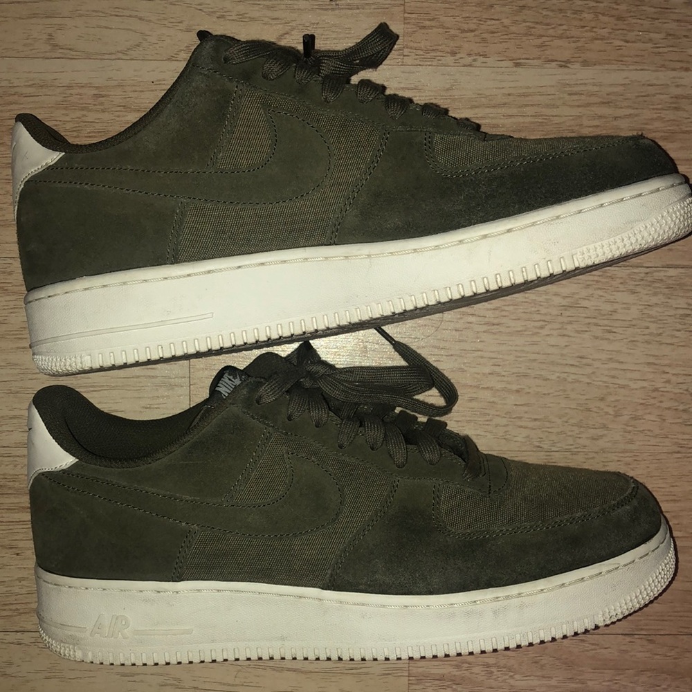 Nike Air Force 1